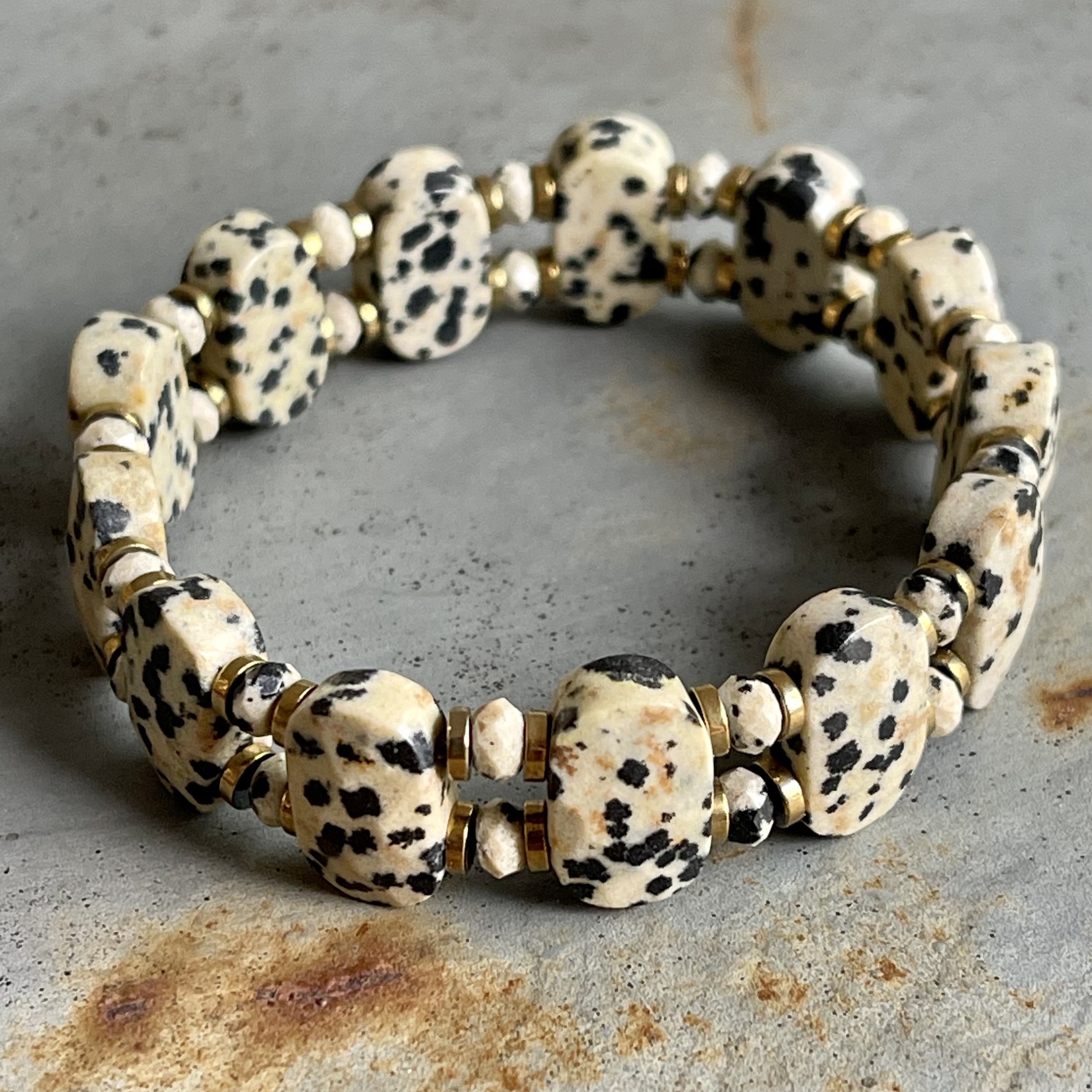 Bracelet ISPAHU en jaspe dalmatien modèle 1