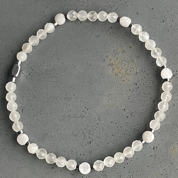 Bracelet en pierre de lune-3