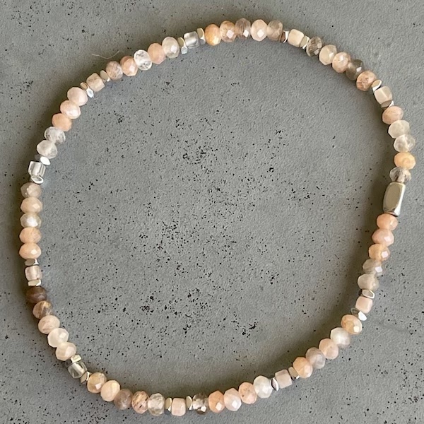 Bracelet en pierre de lune multicolore-9