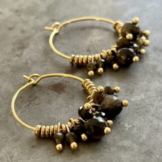 Boucles d'oreilles OWI 837 créoles en obsidienne dorée-2