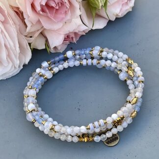 Sautoir TANKA 108 cm en agete dentelle bleue