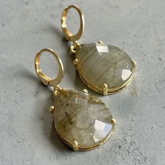 Boucles d'oreilles OWI 962 en labradorite claire-1