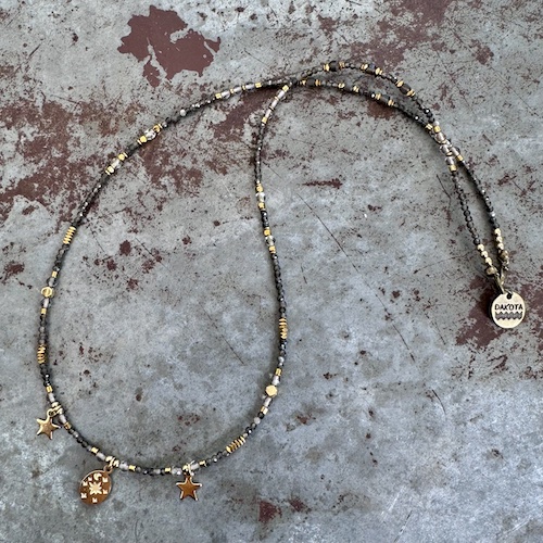 Bracelet triple tours collier YAMNI en obsidienne argentée