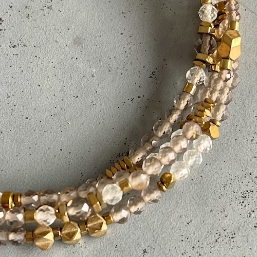 Collier MAZASKA 80 cm en obsidienne glace-1