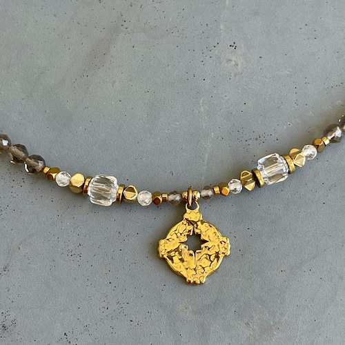 Collier SAKPE 50 cm en obsidienne glace-1