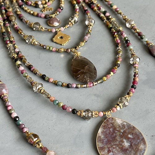 Les colliers en tourmaline-2