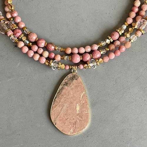 Sautoir NAPYUKA 90 cm en rhodonite-2