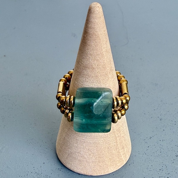 Bague double dorée en fluorite verte-5