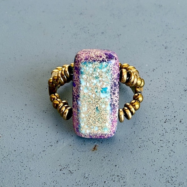 Bague double dorée en jaspe impérial turquoise : violet-1