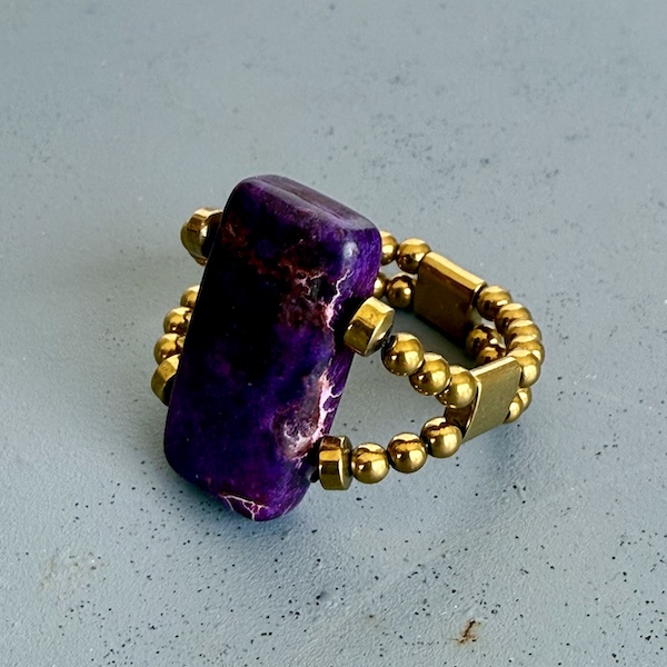 Bague double dorée en jaspe impérial violet