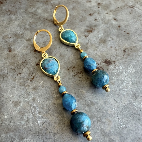 Boucles d'oreilles Owi 990 en apatite-1