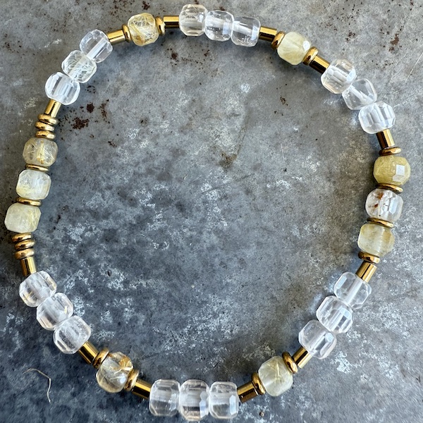 Bracelet en quartz rutile doré-4