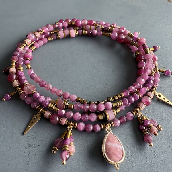 Sautoir TANKA 110 cm en tourmaline rose-1