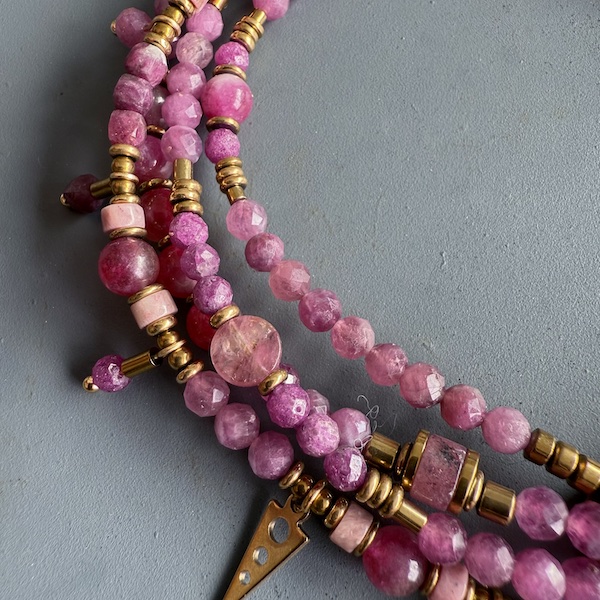 Sautoir TANKA 110 cm en tourmaline rose-2