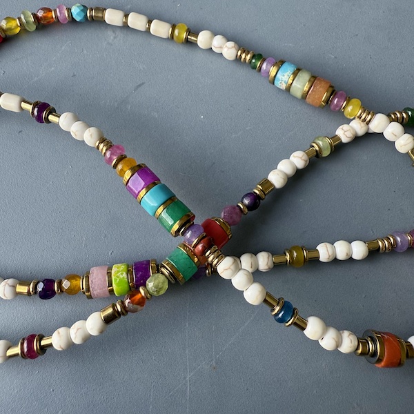 Collier COKATA 75 cm en howlite blanche-8