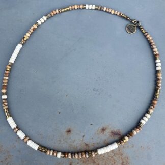 Collier SURF 45 cm en jaspe paysage et howlite blanche