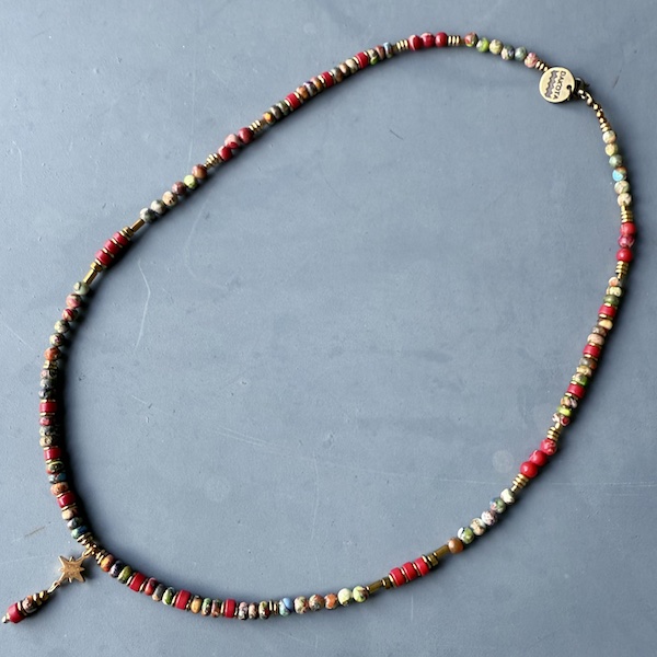 Collier : bracelet triple tours YAMNI 53 cm en jaspe impérial-1