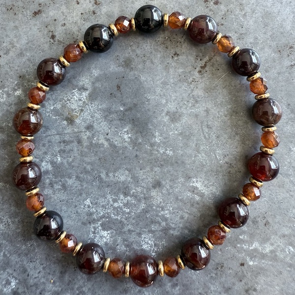 Bracelet en grenat-1
