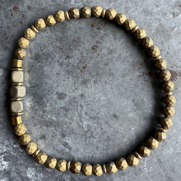 Bracelet en hématite bronze mat-10