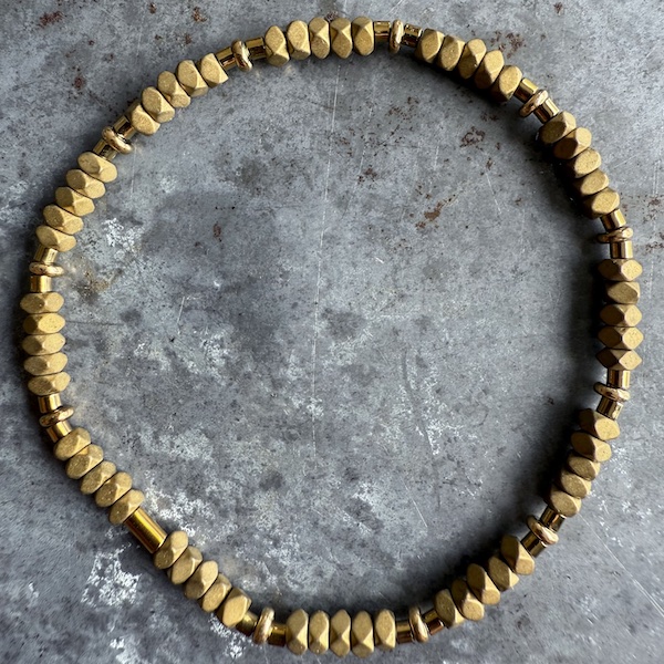 Bracelet en hématite bronze mat-11