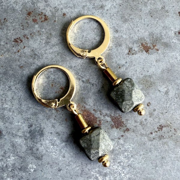 Boucles d'oreilles OWI 1116 en pyrite
