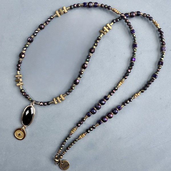 Collier COKATA 75 cm en hématite noire scarabée-1