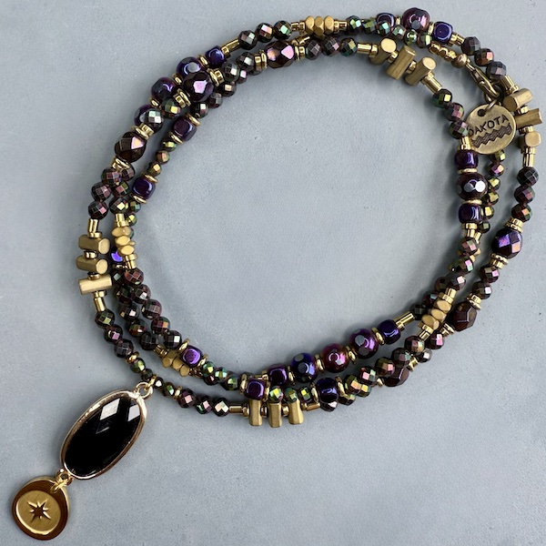 Collier COKATA 75 cm en hématite noire scarabée