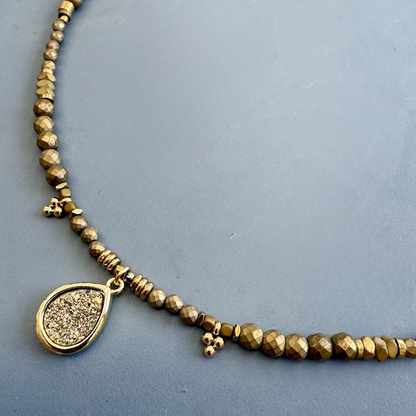 Collier NATAKE 45 cm en hématite bronze mat-2