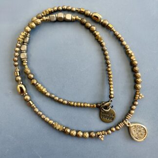 Collier NATAKE 45 cm en hématite bronze mat