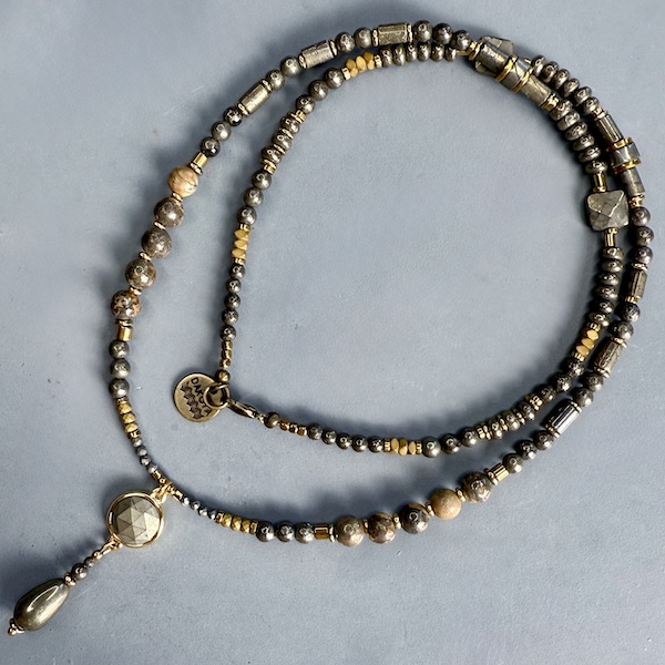 Collier SAKOWI 60 cm en pyrite