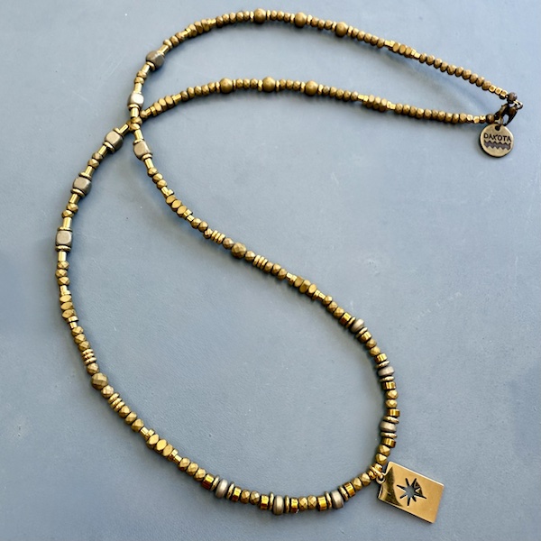 Collier : bracelet triple tours YAMNI 53 cm en hématite bronze mat-1