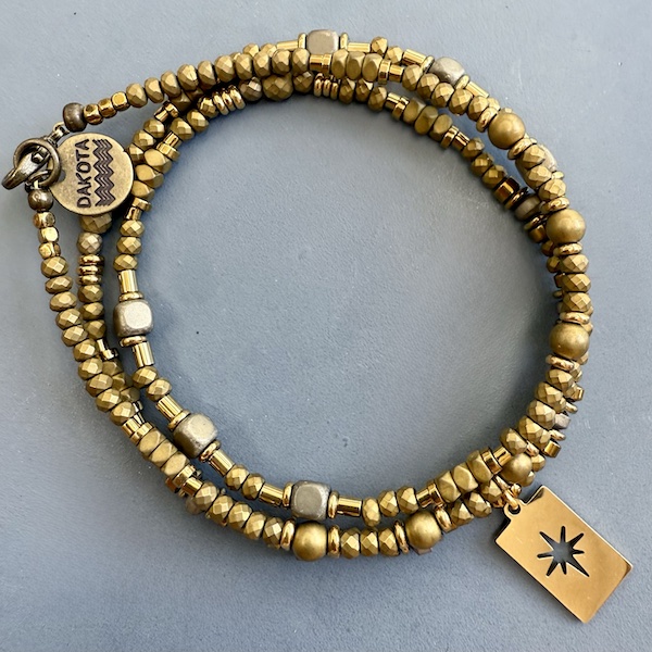 Collier : bracelet triple tours YAMNI 53 cm en hématite bronze mat