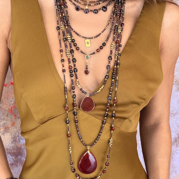 Colliers en grenat-2