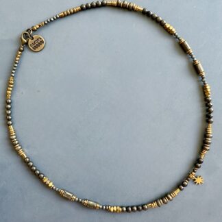 Ras du cou TOPA 40 cm en pyrite