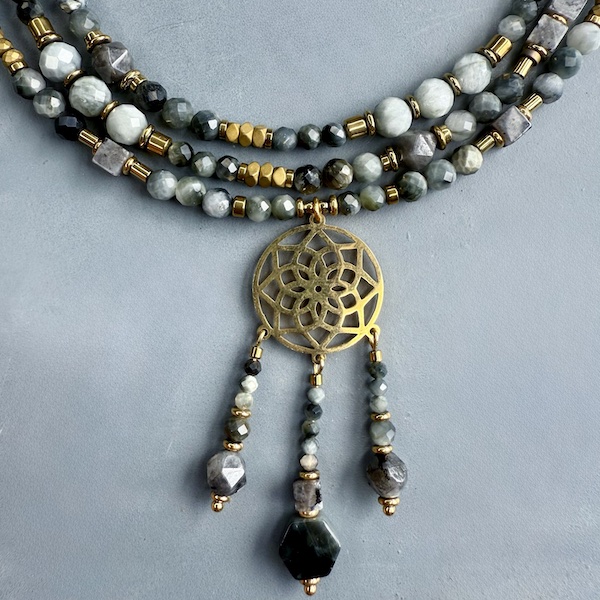 Sautoir NAPYUKA 95 cm en oeil de faucon-1