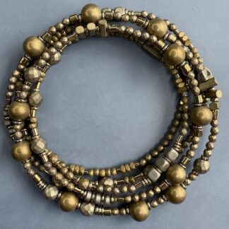 Sautoir TANKA 110 cm en hématite bronze mat