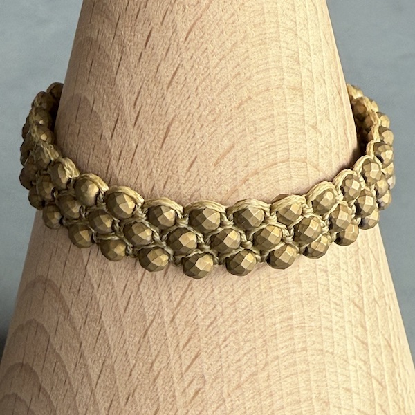 Bracelet macramé 3 rangs hématite bronze-2