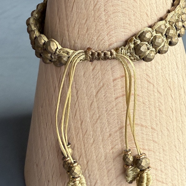 Bracelet macramé 3 rangs hématite bronze-3