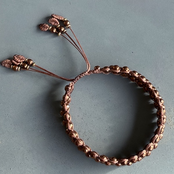 Bracelet macramé 3 rangs hématite cuivre-1