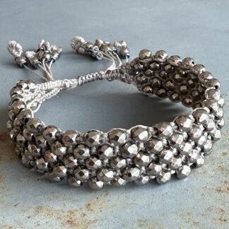 Manchette macramé hématite argentée-4