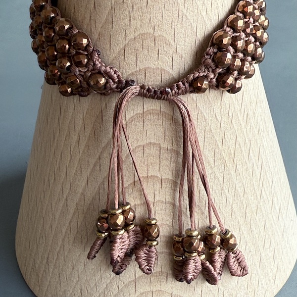 Manchette macramé hématite cuivre-3