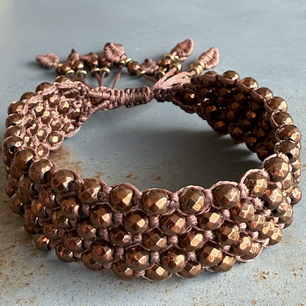 Manchette macramé hématite cuivre-4