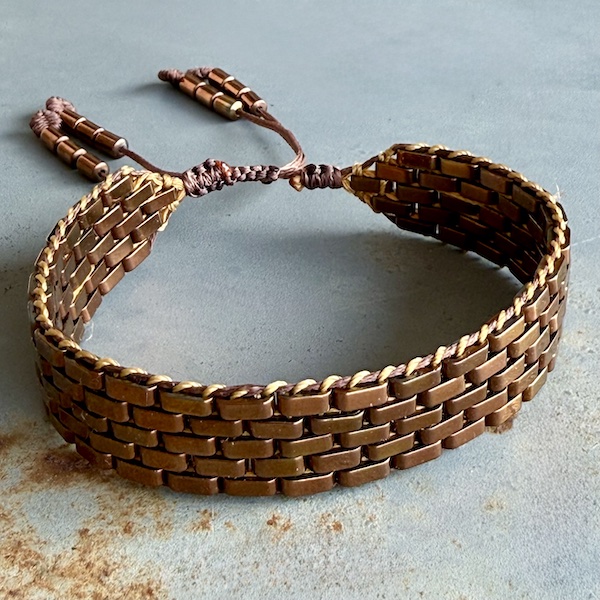 Manchette tissée hématite cuivre