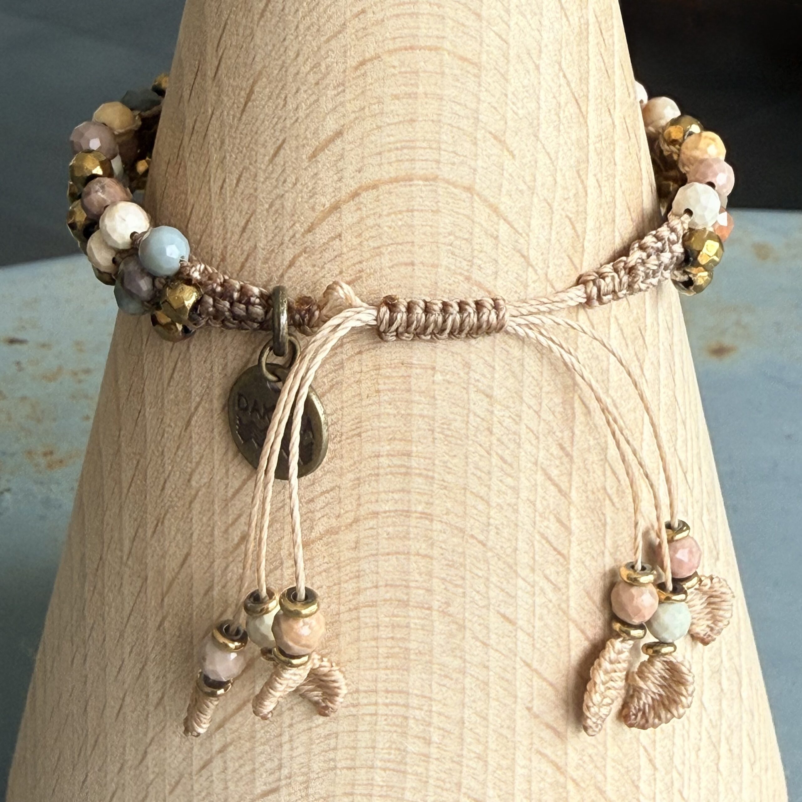 Bracelet macramé 3 rangs agate pastel-2