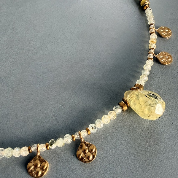 Collier NATAKE 45 cm en préhnite-3