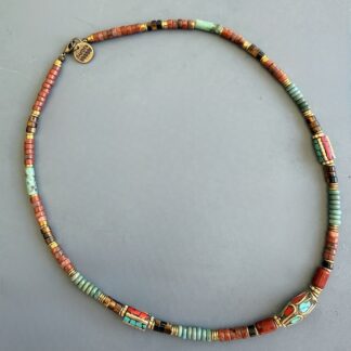 Collier NATAKE 45 cm en jaspe rouge, oeil de tigre et turquoise africaine