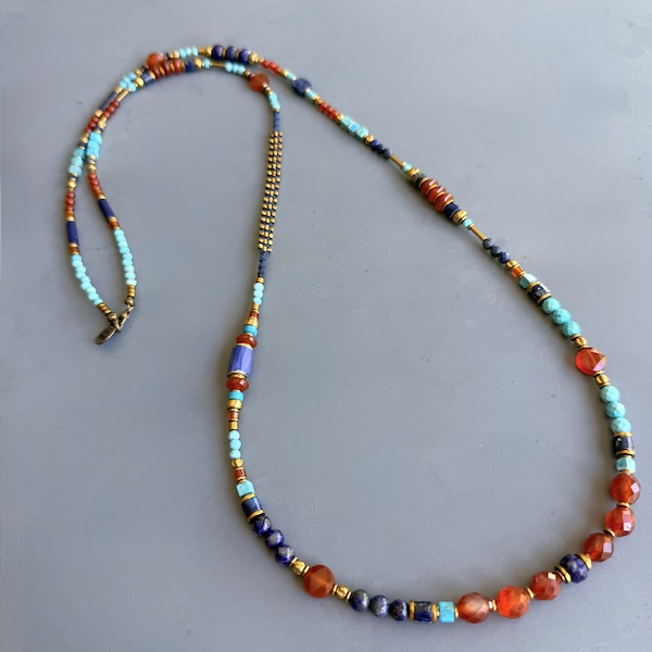 Sautoir TANKA 109 cm en cornaline, lapis lazuli et turquoise de Hubei-1